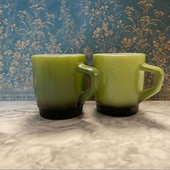 Pair of Vintage Fire King Stackable Mugs - Picture 1 of 10